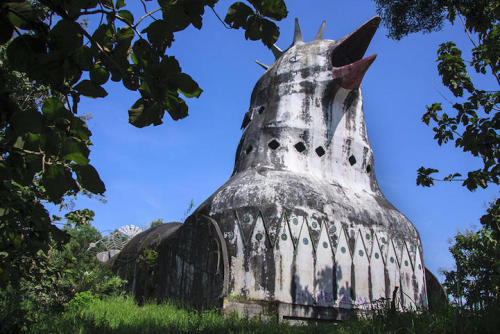 juliahut:  slipperyliz:  thatsthat24:  congenitaldisease:  This mysterious “chicken church” is located in the middle of the Indonesian jungle. The abandoned building itself is quite bizarre but even more bizarre is the fact that there are 12 underground