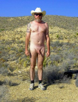 THE MALE NUDIST - NSFW