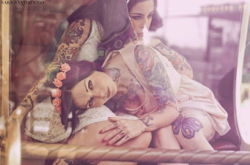 psychotic-riaeaction:  Ph: Sara Santirocco Models : Riae & Eden