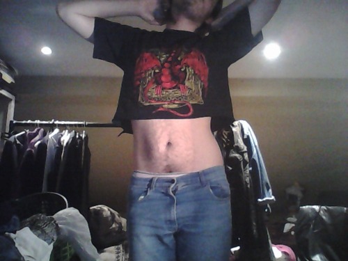 cultkid96:turning my dorky old straight boy t shirts into Cool Queer CropTops is my fav passtime 