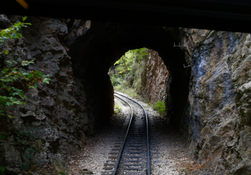 Ready for a mysterious and exciting train trip? Diakopto-Kalavryta rack railway will drag you into a