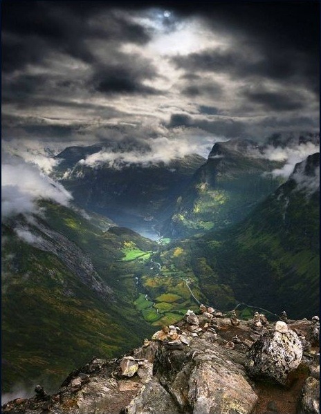 peiro93:  Montañas de Noruega. 