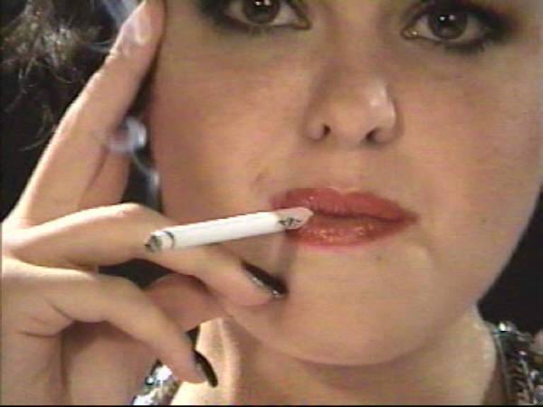 Redlipsmoke