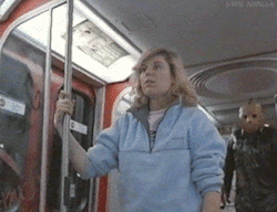 missrandomdreamer:trupowieszcz:trupowieszcz:me checking your vibes before tomorrowTIME