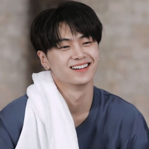 — Me Or The Ps5 - Park Jongseong ! 