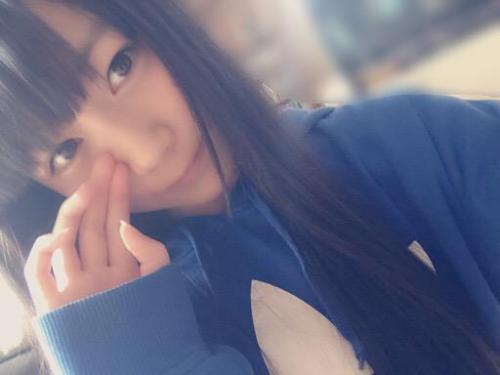 funkyfunx: 安藤穂乃果 さんはTwitterを使っています: “今日は早い時間にごはん食べたから今とてもおなかすいています おなかすいたまま寝れないよね おやすみなさい(？？？ http:/