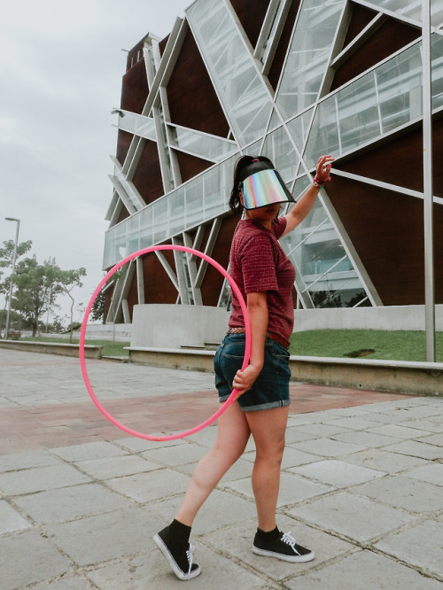 Hula Hoop en GuadalajaraBiblioteca pública del estado de JaliscoHooper: Kuau WowFotos: Enrique Jimén