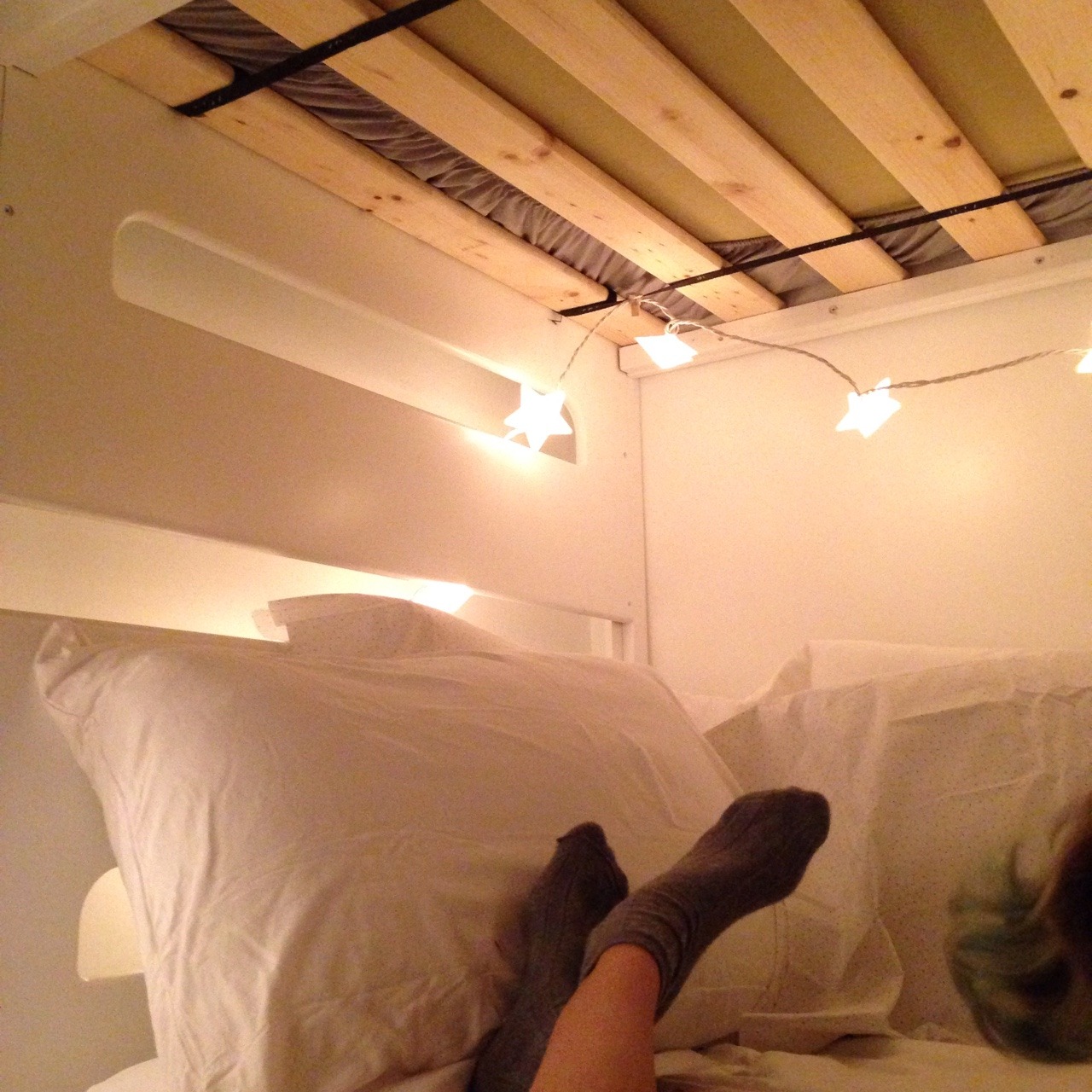 artkid:bc people have been asking 2 see my room.. makena n I are redecorating &amp;