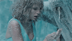 bellathorvne:  get to know me meme : [1/5]   favorite musical artists   :    Taylor