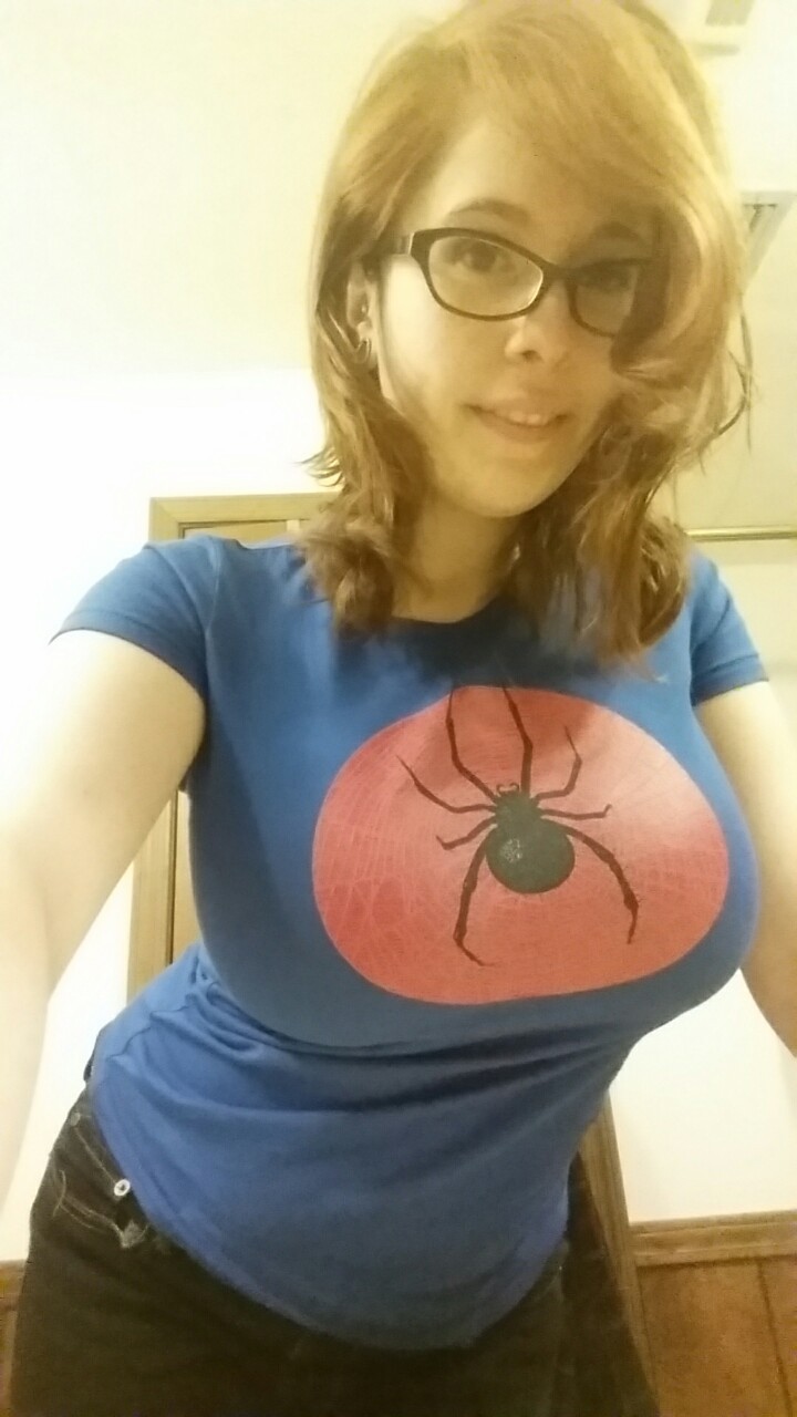 PARKER’S GONE HOME AND I’M ALONE POST PICTURES OF SPIDER-MAN SHIRTS AND BOOBS