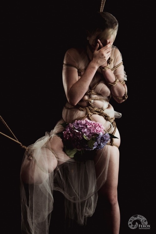 Barely covered… with beautiful evelyn_sinclair_artistry(IG) Kinbaku: me. Photo: feroxisaurus.