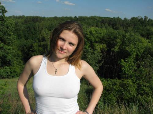 nofakecurves:  No Fake Curves :: Submit your Natural Beauty!   Beautiful, gotta love it