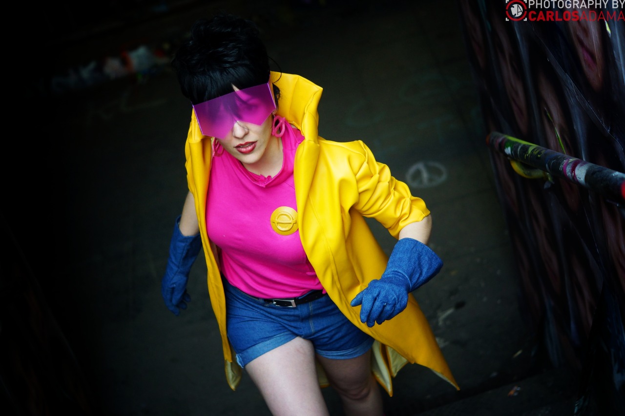 carlosadama:  More pictures of Shirak - Cosplay Page as Jubilee More at Carlos Adama