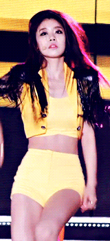 nalizzy:  nothing is more important than this fancam of female president sojin 