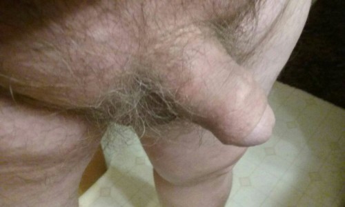 behrneked69:  Getting a woody looking at Tumblr. 
