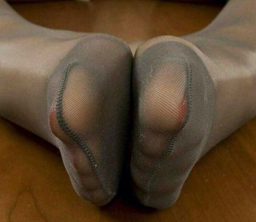 thejohnnybgoode: would feel so good on my cock sliding between those…..Mmmmm