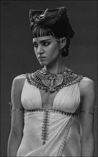 Sofia Boutella As Princess Ahmanet In The Mummy (x6)