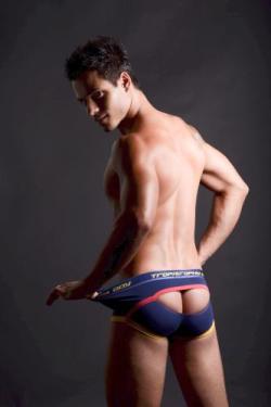 andrewchristian:  Find new styles by Andrew