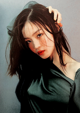 yourghostcat: LEE HI - 24°C [ALBUM SCANS © 하이 마이 캣]