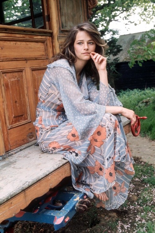 thegoldenyearz:Charlotte Rampling for Glamour Magazine, 1970’s