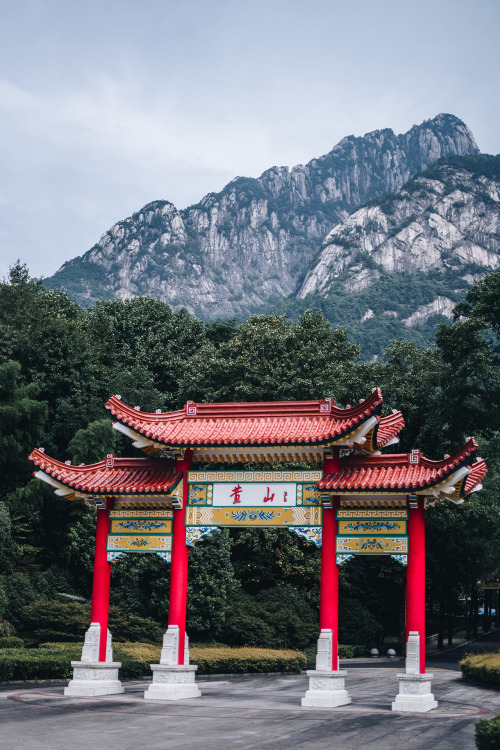 oh huangshan! &lt;3 a weekend is hardly enough to enjoy everything the yellow mountains have to 