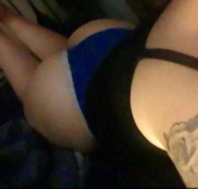 usedslutt:My bootay Original content Big enough hands for this ass ? Hmm amazing😍