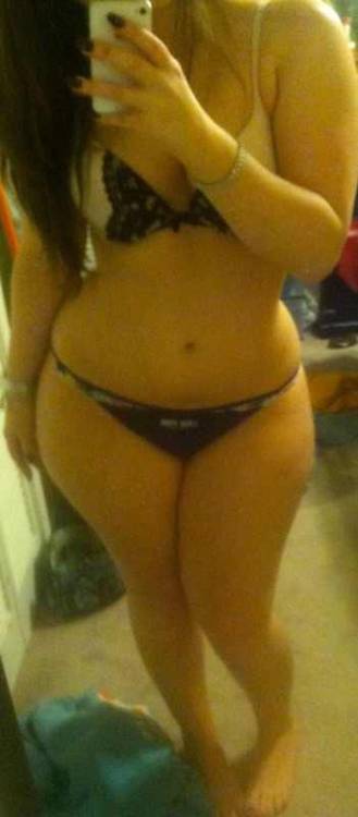 Ex-wife-GF-girl next door-posted NUDE for adult photos