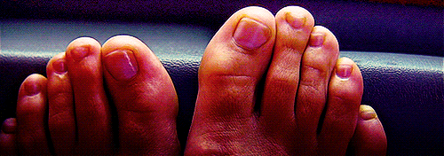 fuckyeahtarantinofilms-blog:  “Wiggle your big toe.” 