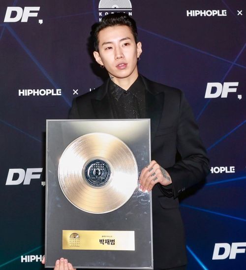 Congrats to Jay Park for winning Korean Hip Hop Awards Artist of the Year 2021! This is his third ti