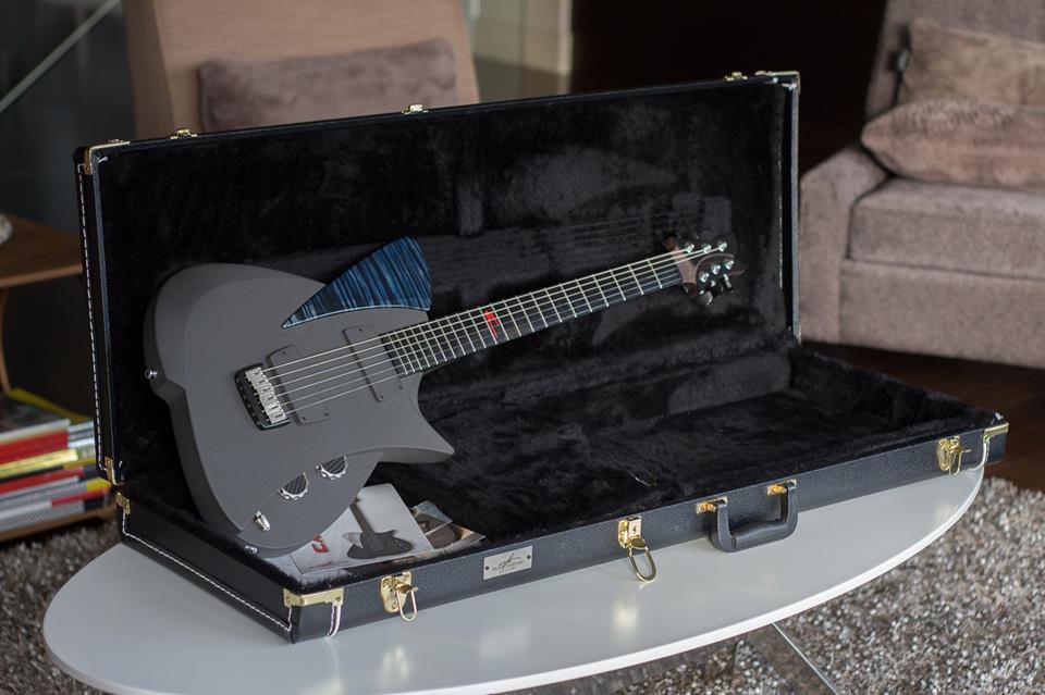 guitarlust:  Frank Hartung Caligo.