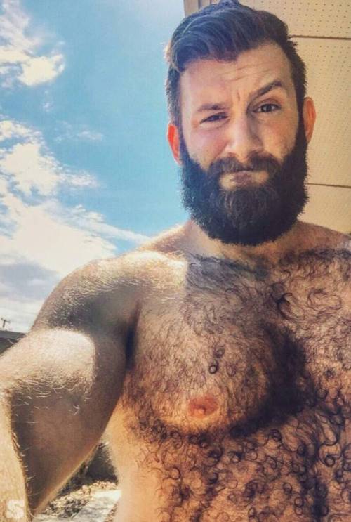 hairyfaces:  I think so - don’t you? 