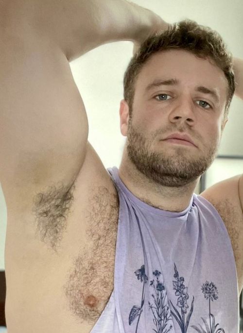 men's armpits