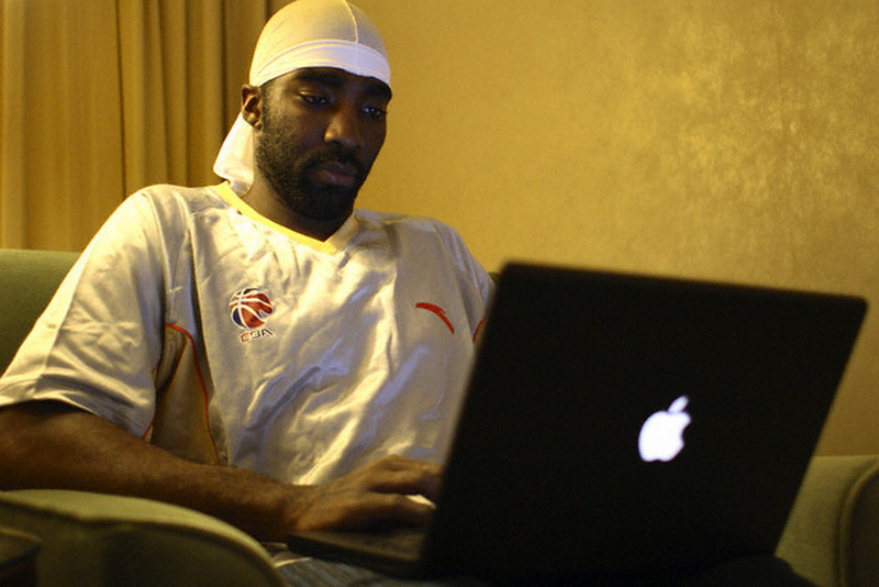 God Shammgod you rich, take the durag off.