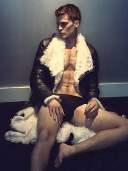 manchic:  Manchic Exclusive: William Eustace, Idol Magazine Photo Shoot Outtake. http://wp.me/p2tamE-8X