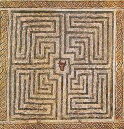 toucherdesyeux:Minotaur in the labyrinth,