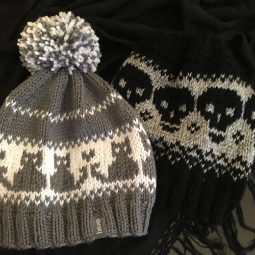 hexeknits:Fun new Fair Isle knit beanies for my shop! 