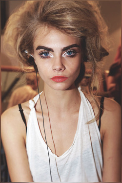 topshopped:  worlddelevingne:  cara blog