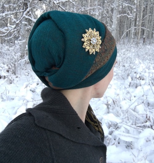 alaskanna:Teal Cranberry with pin and a wee tail over my left shoulder.