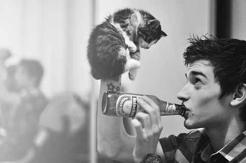 coffeeandchocopillows:  awh this pic is back <3