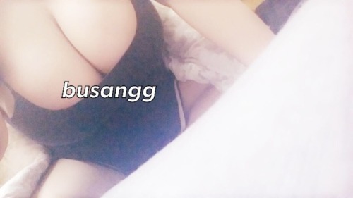busangg: 정말 우울할땐  옆에아무도없구나 .. 주말을 어떻게 지나가야할지 참 ..