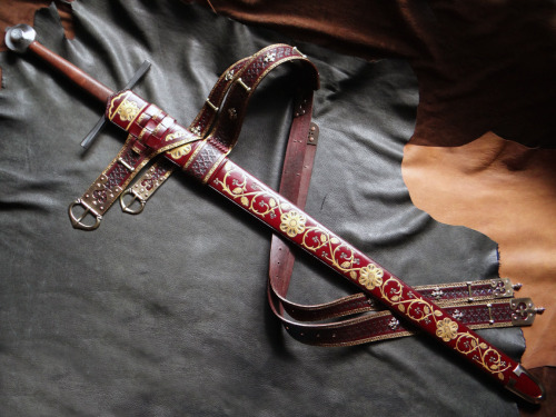 A recently completed ‘Effigy’ style scabbard build for the Albion Baron