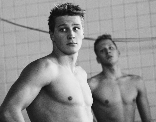 Sex slovak-boys:  Shirtless Slovak swimmers Nikolaj pictures