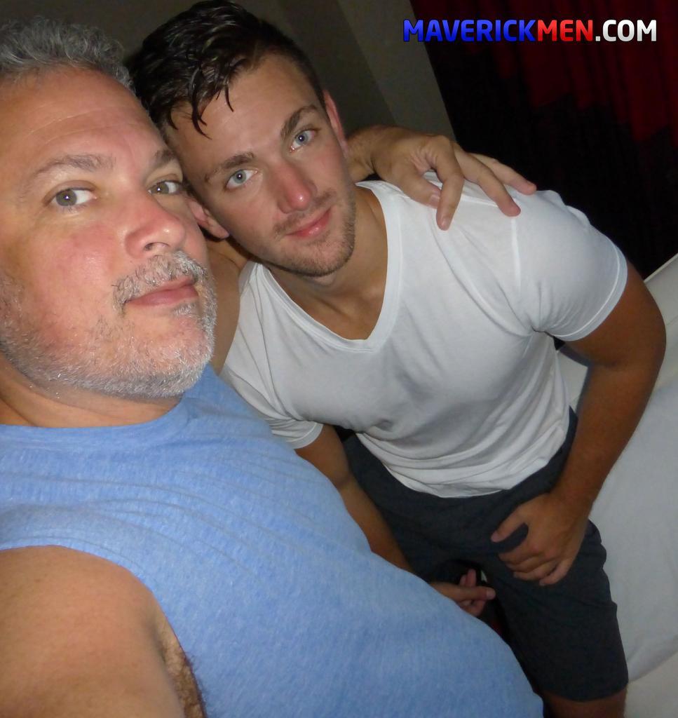 gaypornfrenchy:  Un vrai beau mec qui donne sa bouche sans retenu.