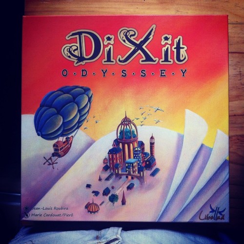#MonBB and his cousin have chosen this beautiful featured artistic boardgame for me. Feeling excited