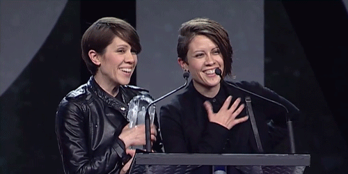 tworedfeet:[1/?] Tegan and Sara accepting the award for Pop Album of the Year at the Juno Awards 201