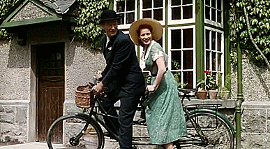 the-naughty-southern-belle:  an-unconventional-lady:  John Wayne and Maureen O’Hara take a ride on a bicycle built for two in The Quiet Man (1952)  One of my favorites!!! ❤️❤️