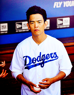 realdetective:  John Cho throwing out the first pitch at Dodgers Stadium, June 5, 2013 