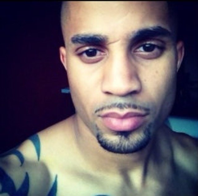 savvyifyanasty:  &gt; omg he’s fine af  Follow me @ savvyifyanasty.tumblr.com