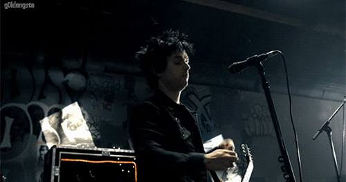tumblr_meulcx1Auy1qbakzwo1_500.gifv