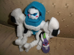 Shibara:  Here’s The Finished Tailgate Plushie. I Made An Eggplant!Cyclonus To